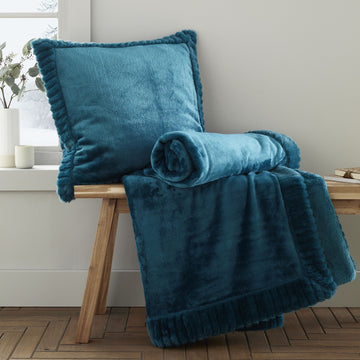 Catherine Lansfield Velvet & Faux Fur Sofa Bed Throw 150x200cm - Teal
