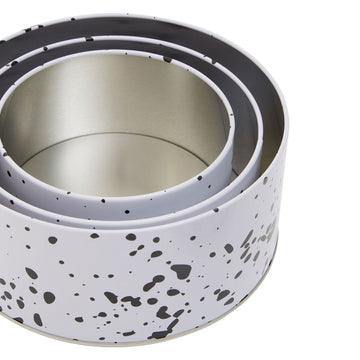 This stylish yet practical tin set will keep the treats and cakes fresh for longer.