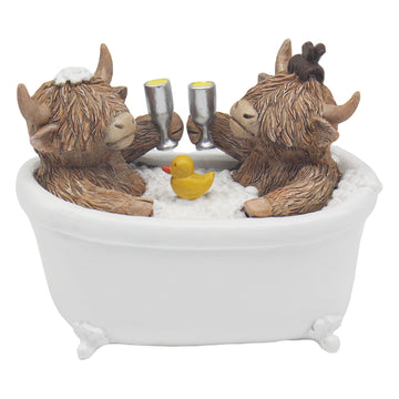 Highland Cows Figurine Relaxing in Bathtub Rustic Décor