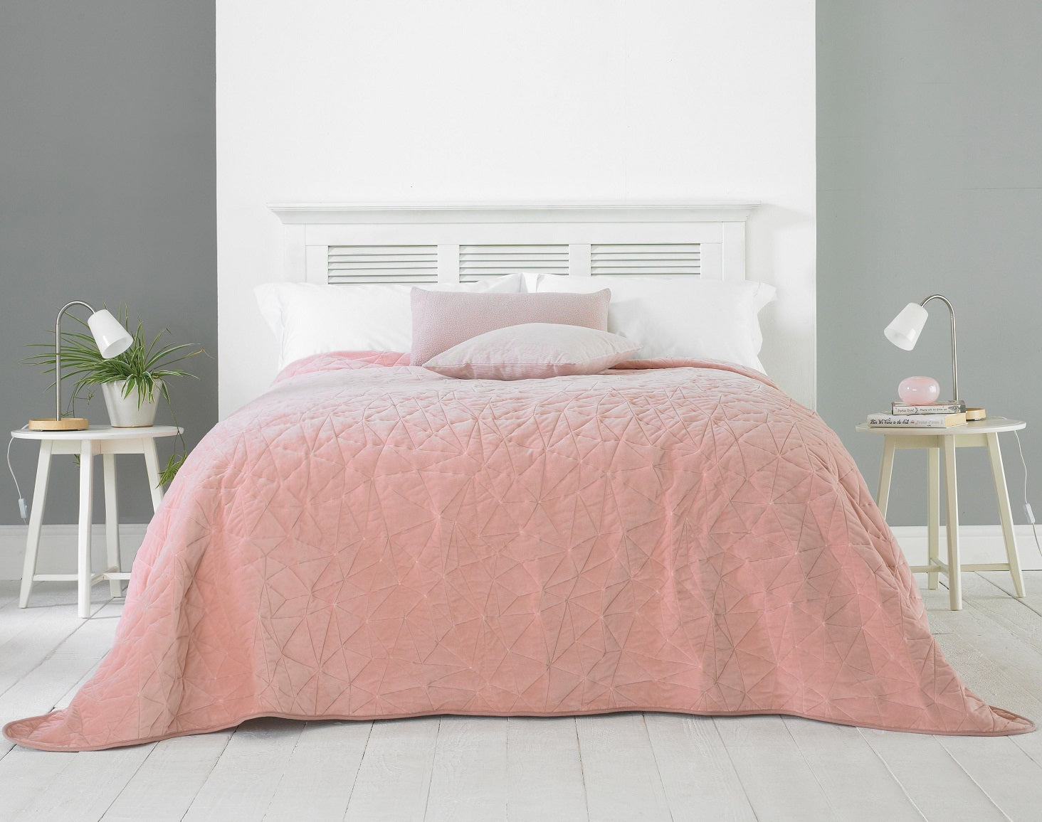 Velvet Geometric Quilted Bedspread Blush Pink