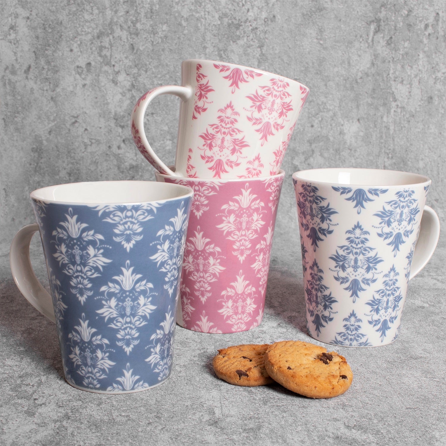 4pcs Assorted Design Porcelain Mugs