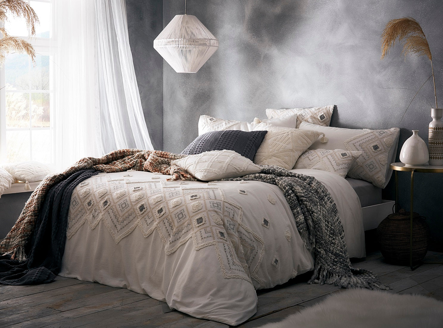 Amara Prestige Embroidery Duvet Cover Set, Super King, Cream