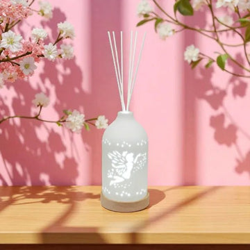 Reed Diffuser in Ceramic LED Light Clean Linen Scent 19cm - Fairy