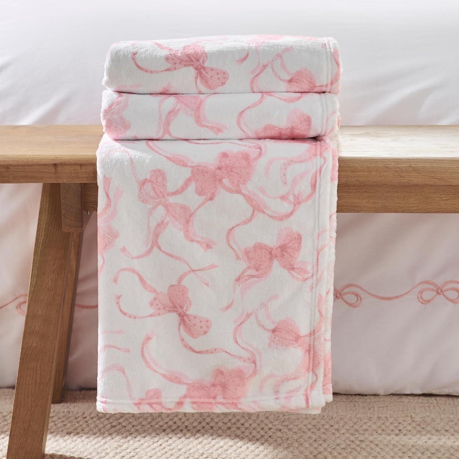 Catherine Lansfield Bow Throw, 200x240cm - Pink