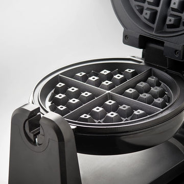 Quest 1000W Non Stick Rotating Belgian Waffle Maker