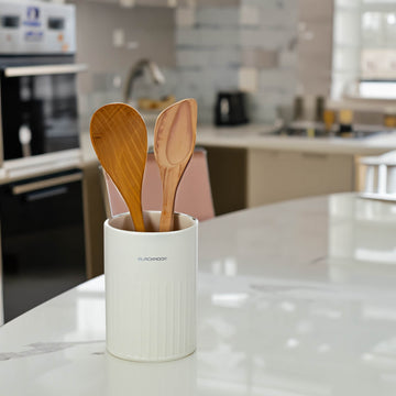 2Pcs Ivory Finish Ribbed Metal Utensil Holders