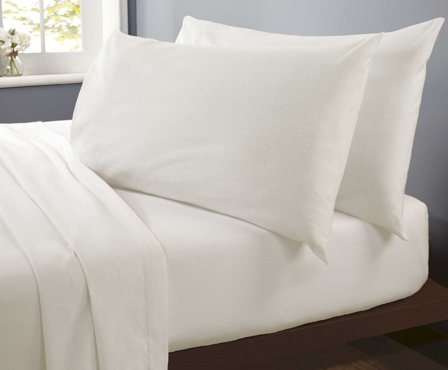 2 x 100% Brushed Cotton Flannelette Pillowcases- Cream