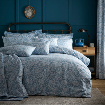 Luxury Embossed Jacquard Double Duvet Cover Set - Cornflower Blue