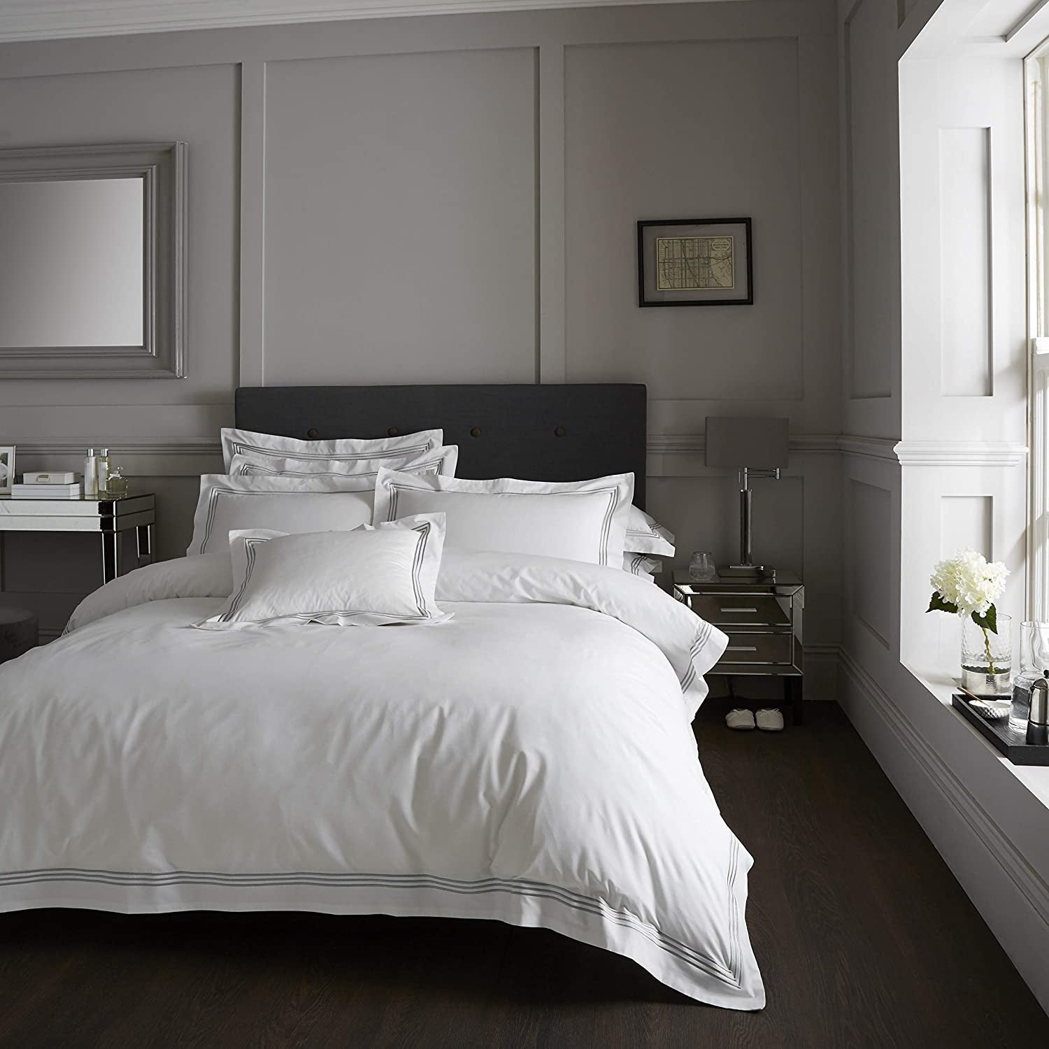 Embroidered Duvet Cover Grey Hotel Collection Bedding Set - Super King