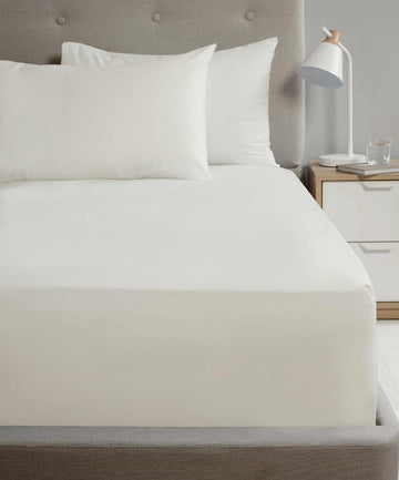 Extra Deep Percale Fitted Sheet 38cm Plain Super King Ivory Cream