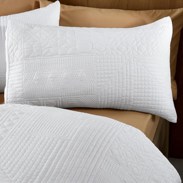 Catherine Lansfield Quilted Textured Duvet Cover Set, King, Folkstone White