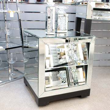 Solitaire Clear Glass Two Drawer Mirrored Table