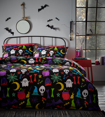 Spooky Ghost Glow In The Dark Halloween Duvet Cover Set, Single