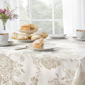 Floral Jacquard Round Dining Table Cloth 70