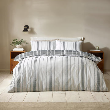 Catherine Lansfield Harbour Stripe Duvet Cover Set, Double, Black