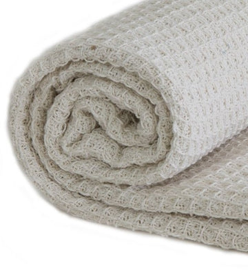 Honeycomb 50x60" Ivory Cream Sofa Throw