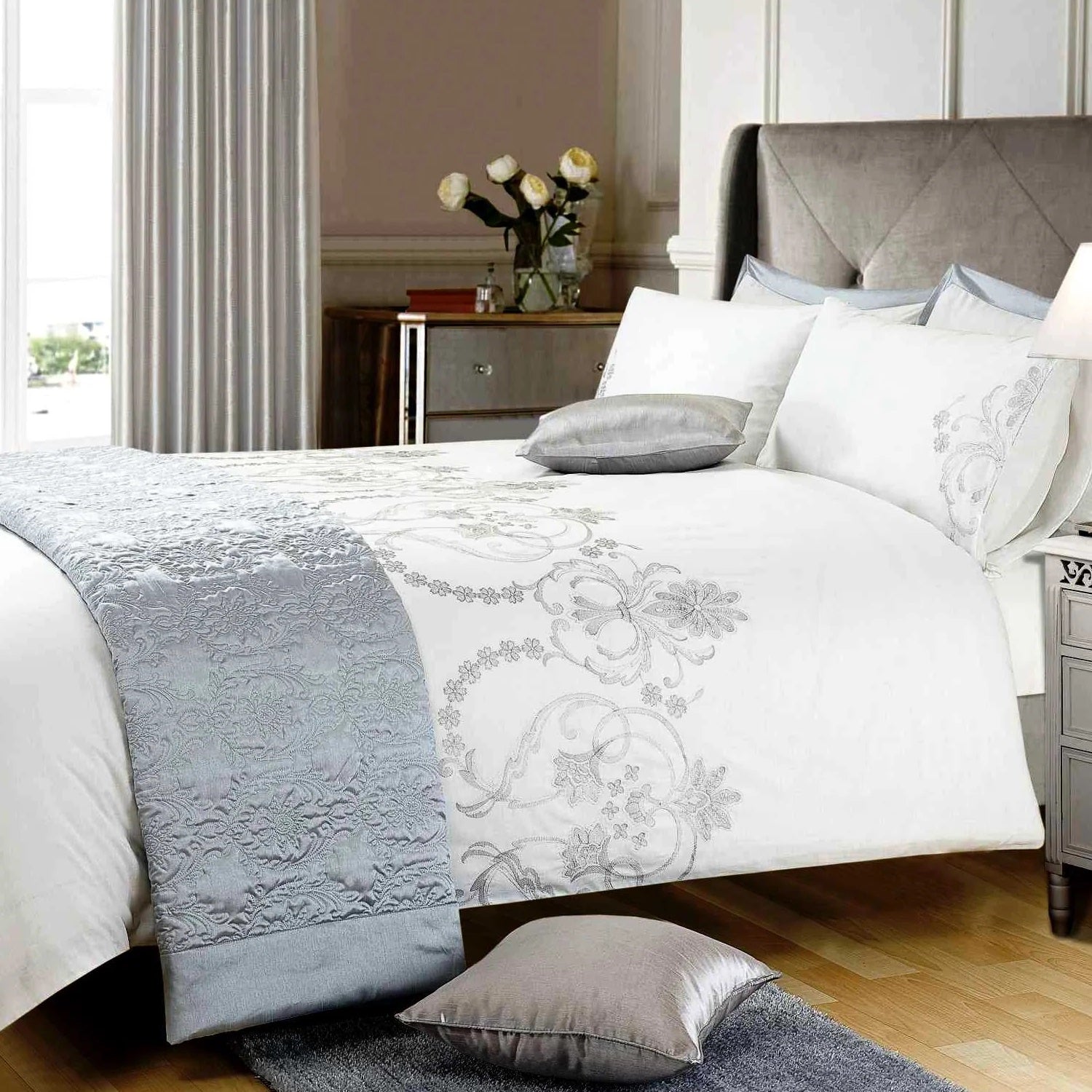 Luxury Embroidered Damask Duvet Cover Set, Double, White & Grey