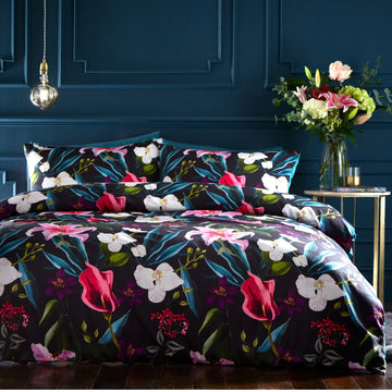 Botanical Floral Duvet Cover Set, King, Lily Tropic Black