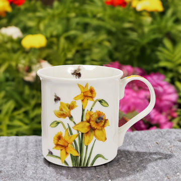 300ml Bee-tanical Daffodils Floral Design Ceramic Mug