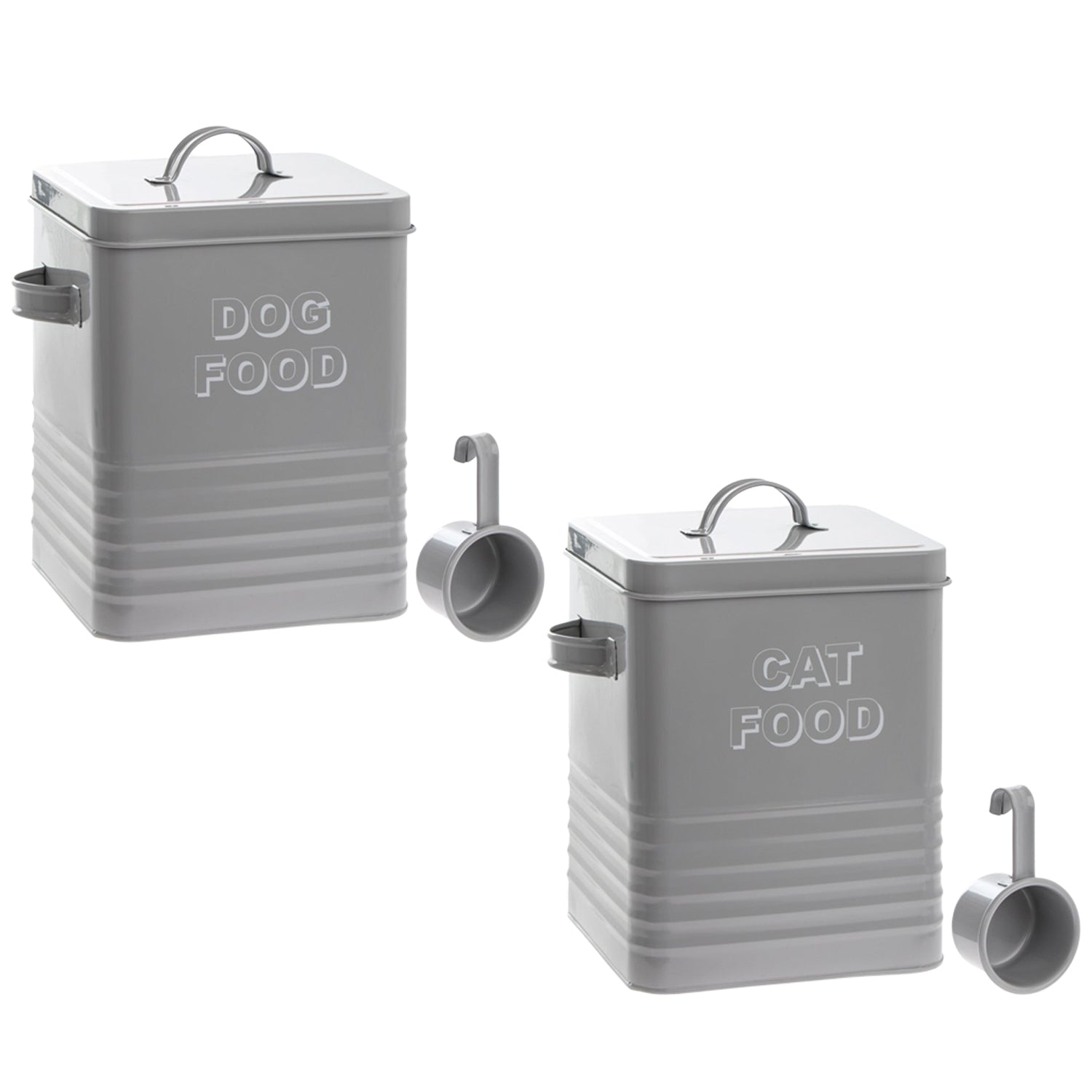 Pet food storage with clearance scoop