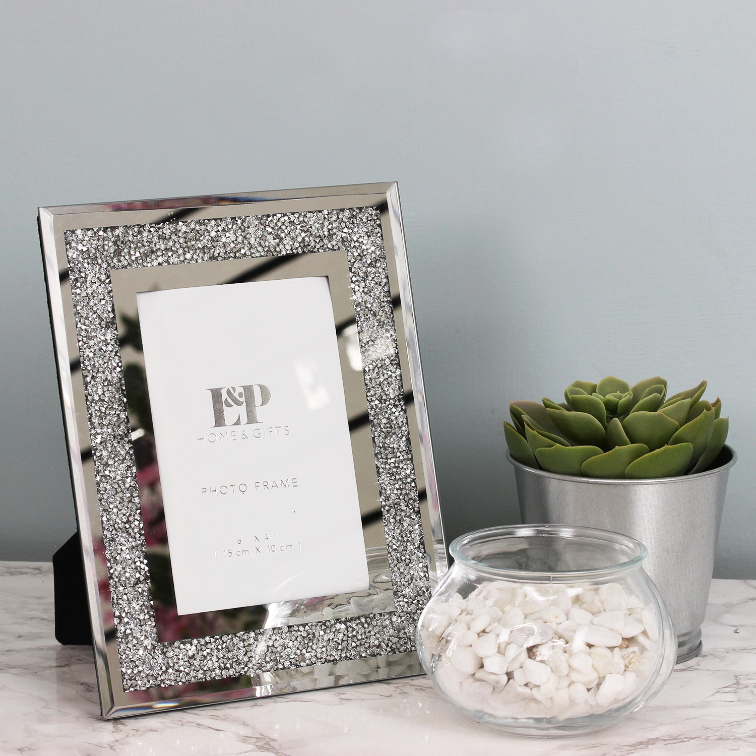 Mirrored Crystal 4x6 Inches Photo Picture Frame Silver