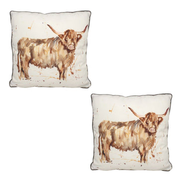 2Pcs Polyester Cotton Filled Cushion Country Highland Cow