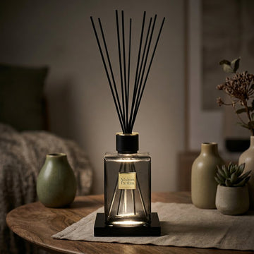 1000m Designer Inspired Rose Wood Scentl Reed Diffuser with LED Light