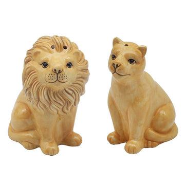 2Pc Ceramic Lion & Lioness Shaped Salt & Pepper Shakers