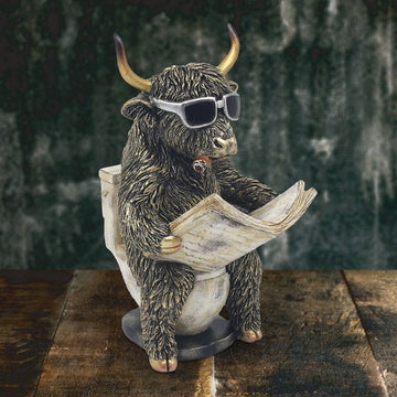 Loo-time Highland Cow Resin Figurine