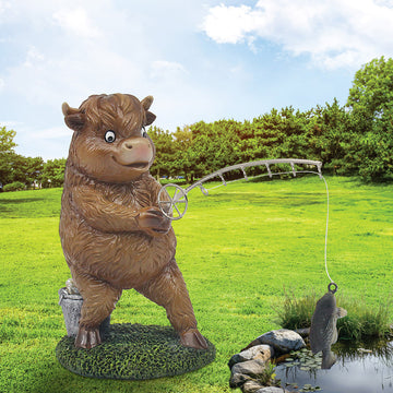 Figurine Highland Cow Fishing Animal Ornament