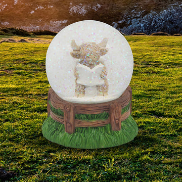 Snow Globe Glitter Highland Cow Lootime Christmas