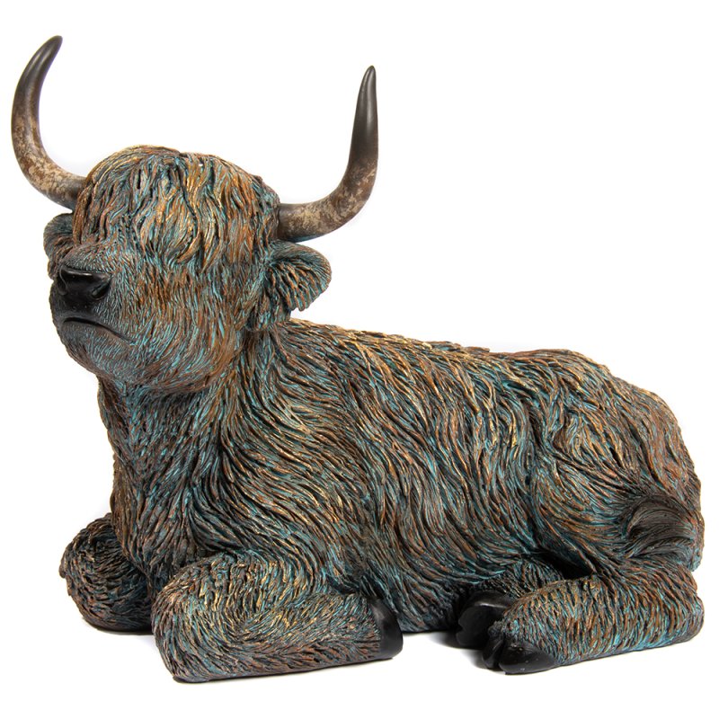 Medium Highland Cow Sitting Statue