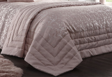 Jacquard Geometric Triangle Bed Throwover - Lucien Blush Pink