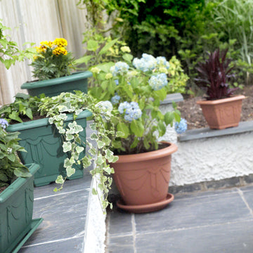 27cm Terracotta Plastic Planter Saucer Tray