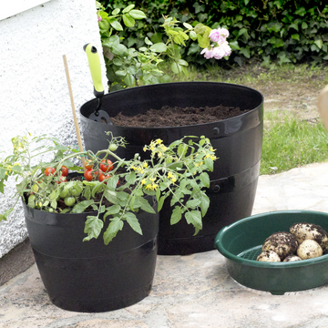 34cm Black Barrel Plastic Planter