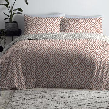 Striking Diamond Ikat King Duvet Cover Set Navaho Natural & Terracotta Orange