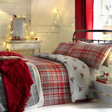 Robin Brushed Cotton Duvet Cover Set, King, Red & Grey
