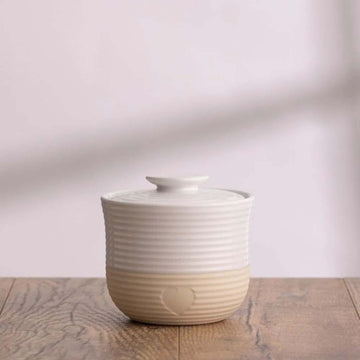 700ml Cream & Beige Stoneware Farm Cockerel Hen Airtight Canister