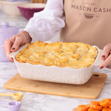 Mason Cash In The Meadow Medium Rectangular Baking Dish