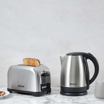 Silver 1.7L 2200W Cordless Kettle & 700W 2 Slice Extra Wide Slot Toaster Set