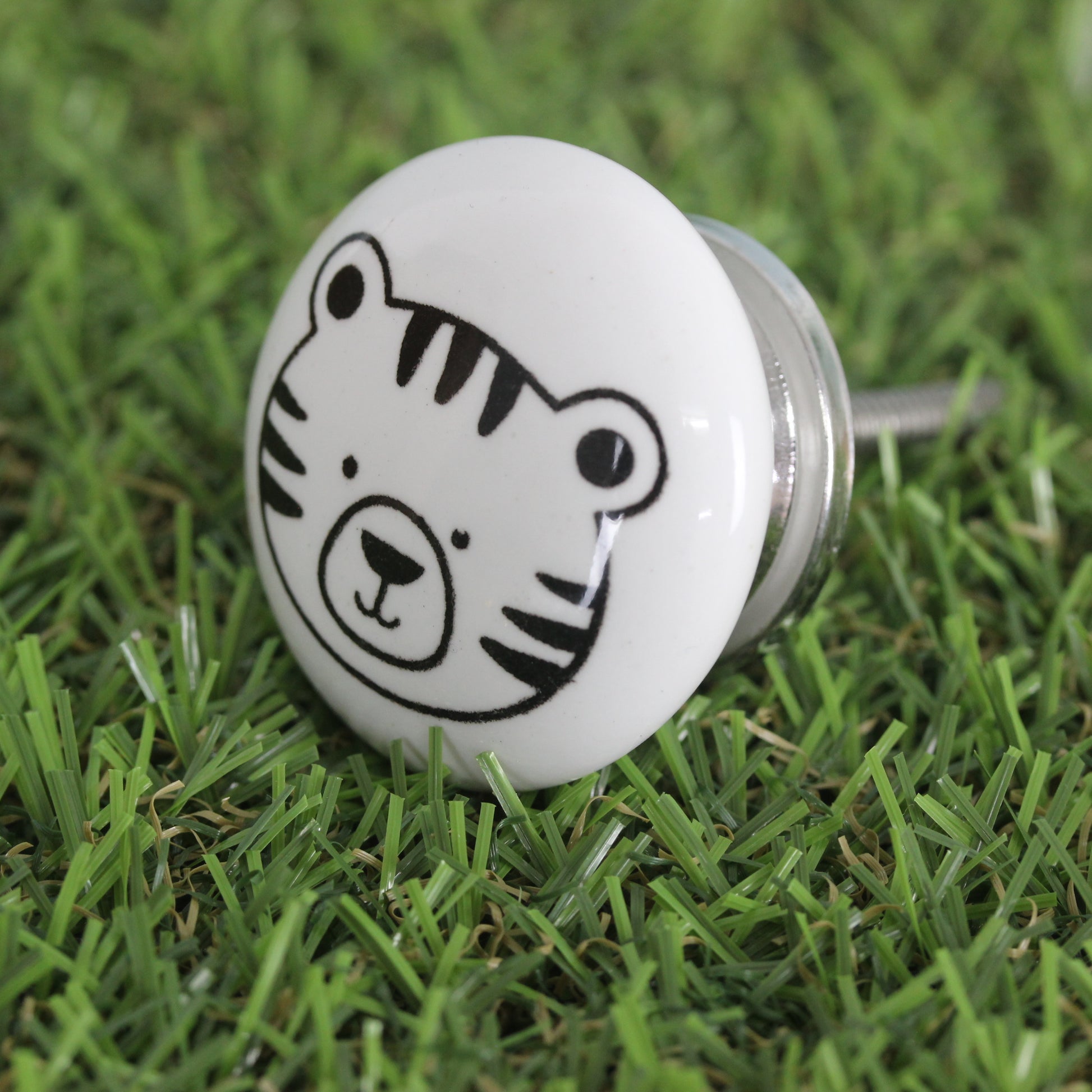 Round Stoneware Baby Tiger Cabinet Door Knob Handle