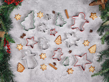 Christmas Cookie Biscuit Cutter Kitchen Utensil 4pcs