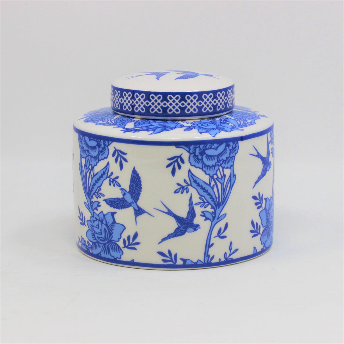 Blue Willow Birds Dolomite Jar