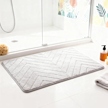Beldray Antibac Memory Foam Bath Mat Grey Chevron 50x80cm