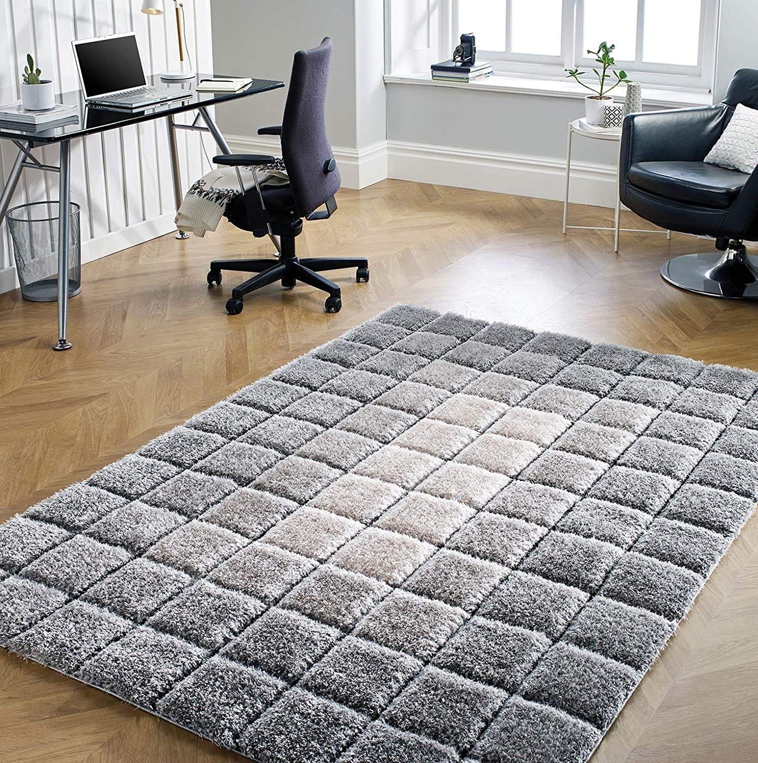 80x150cm Grey Geometric Shaggy Velvet Square Rug