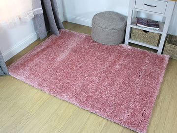 Modern Velvet Shaggy Rug Dense Pile Pink - 47" x 67"