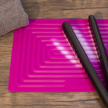 WAHL Silicone Heat Resistant Mat for Straighteners