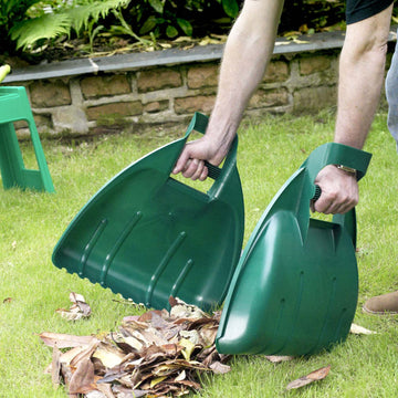2pc Green Garden Cleaning Scoop