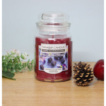 Just Picked Berries Yankee Scented Candle Jar