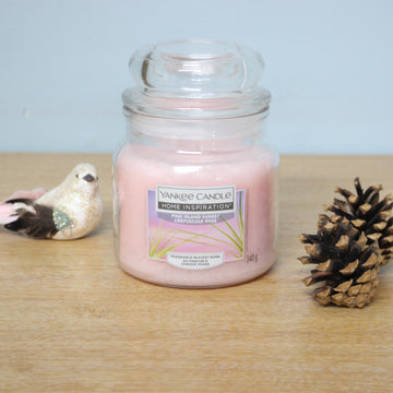 Pink Island Sunset Yankee Scented Candle Jar